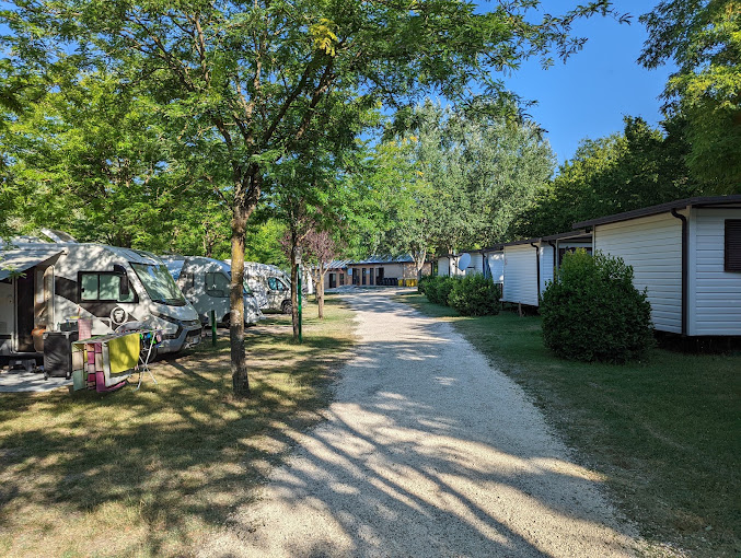 Emilia Romagna, Camping Village tra le colline