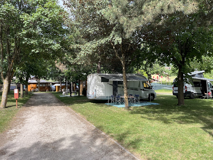 Dolomiti, Camping Village in location da sogno